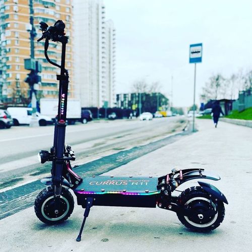 ЭЛЕКТРОСАМОКАТ Currus R12 PRO 2022 года